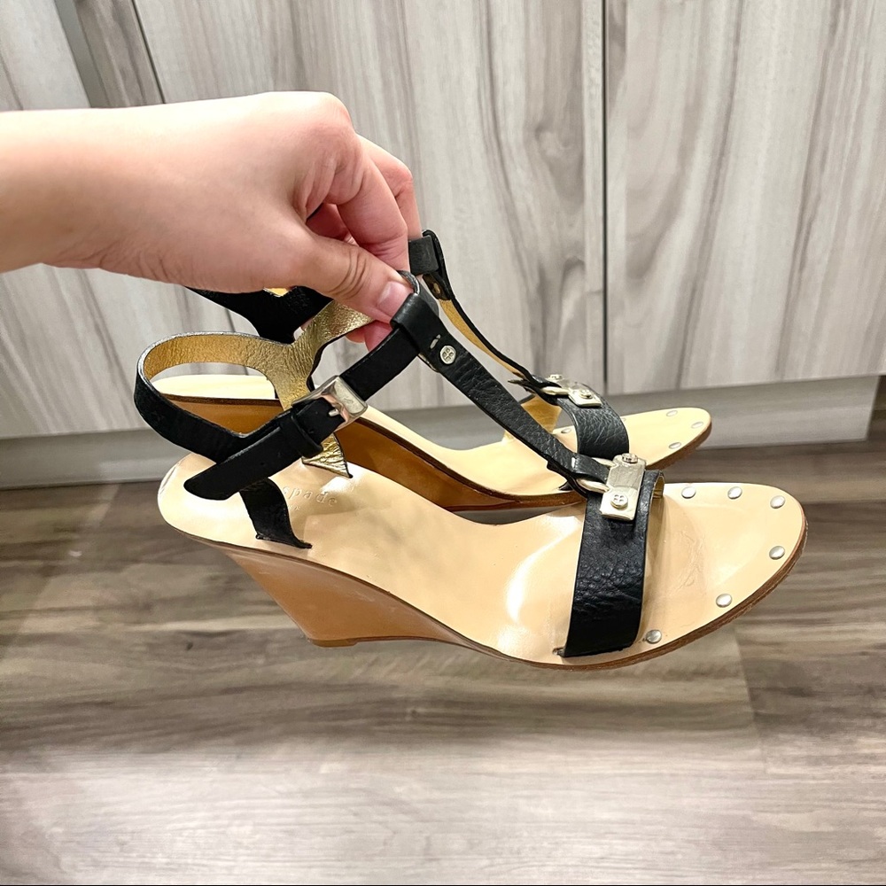 Kate Spade New York Wedge Sandals Size 8